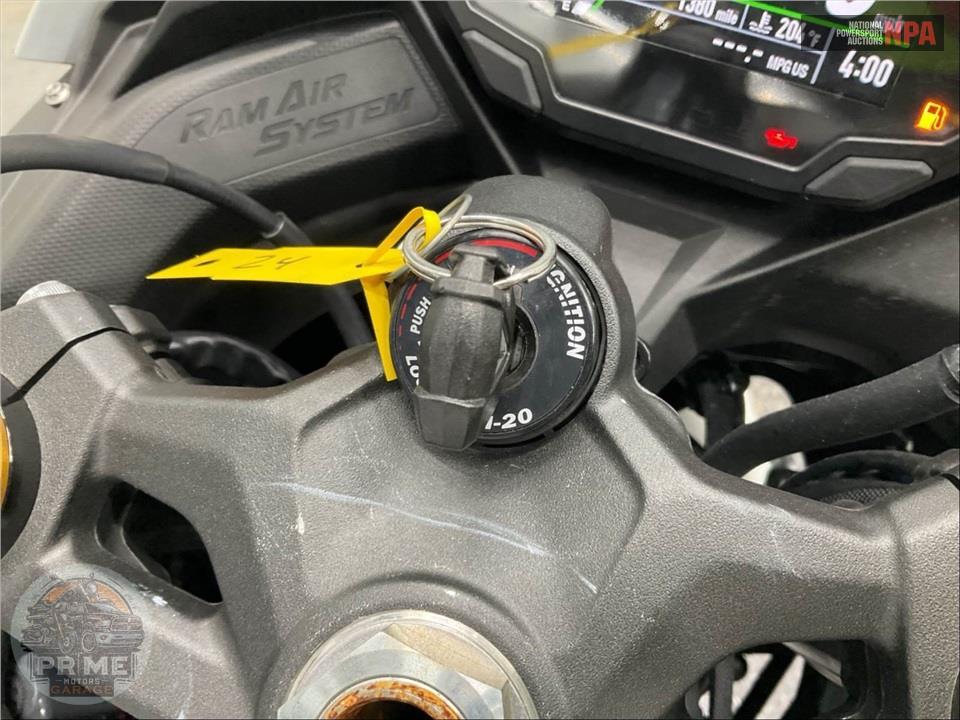 2025 Kawasaki ZX400SSFAL NINJA ZX-4RR (ABS) — фото 12