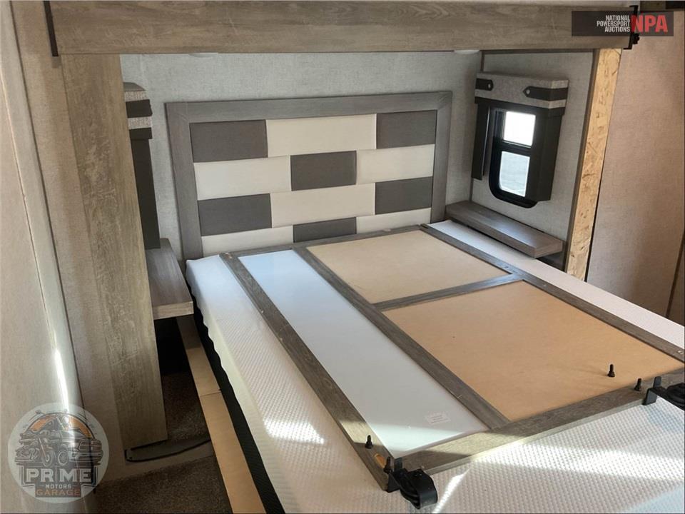 2021 Salem By Forest River M-353BED - HEMISPHERE FIFTH WHEEL SERIES — фото 11