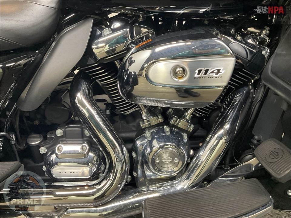 2022 Harley-Davidson FLHTCUTG TRI GLIDE ULTRA CLASSIC — фото 7