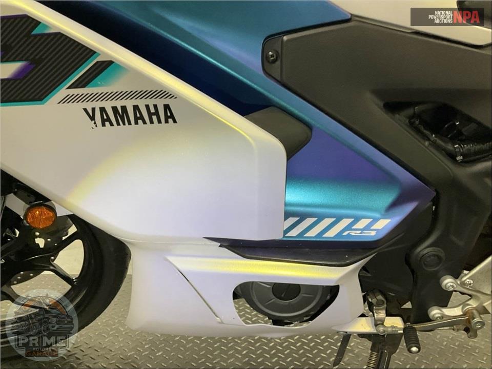 2025 Yamaha YZF-R3 — фото 7
