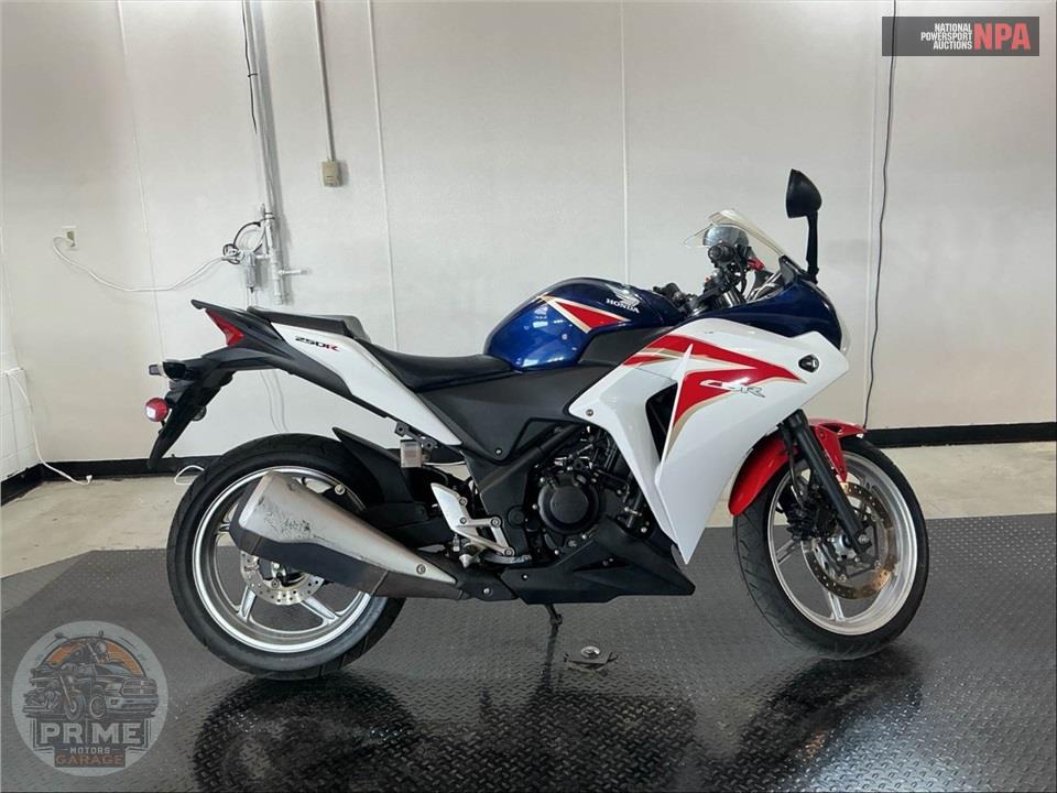 2012 Honda CBR250RC — фото 1