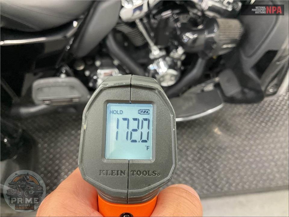 2023 Harley-Davidson FLHTCUTG TRI GLIDE ULTRA CLASSIC — фото 8