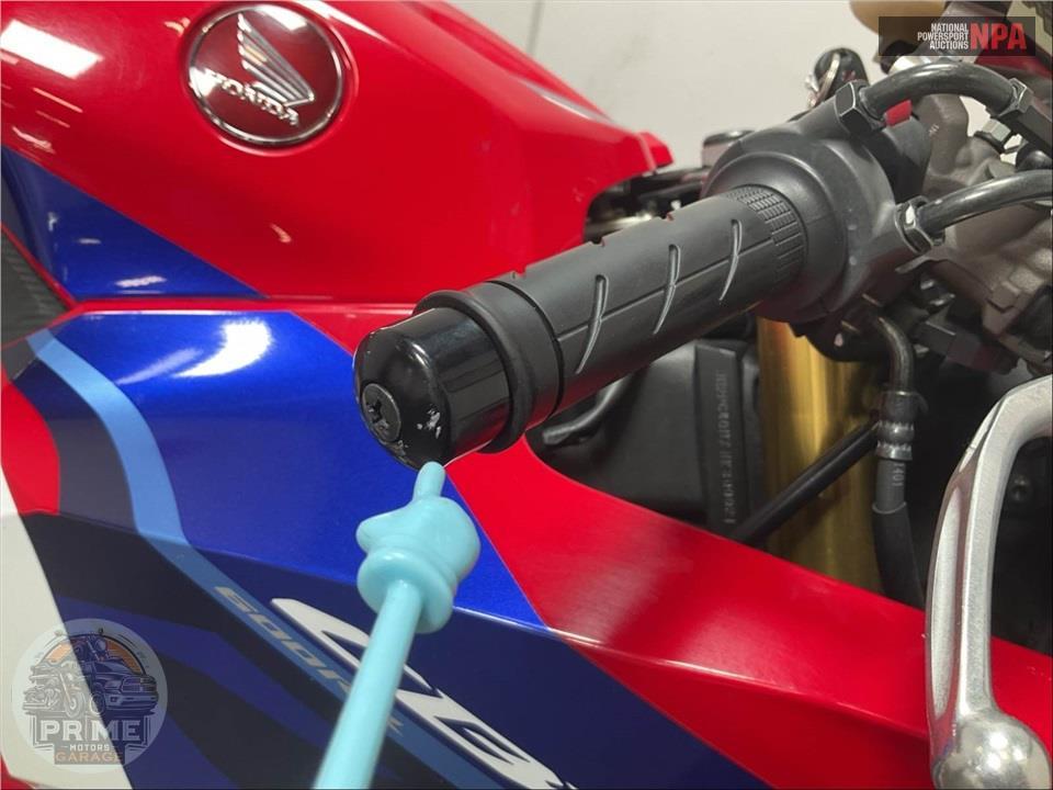 2022 Honda CBR600RR — фото 19