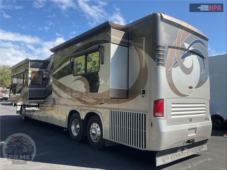 2008 Country Coach SUNSET BAY 425 CUMMINS QUAD SLIDE - ALLURE 470 SERIES — фото 4