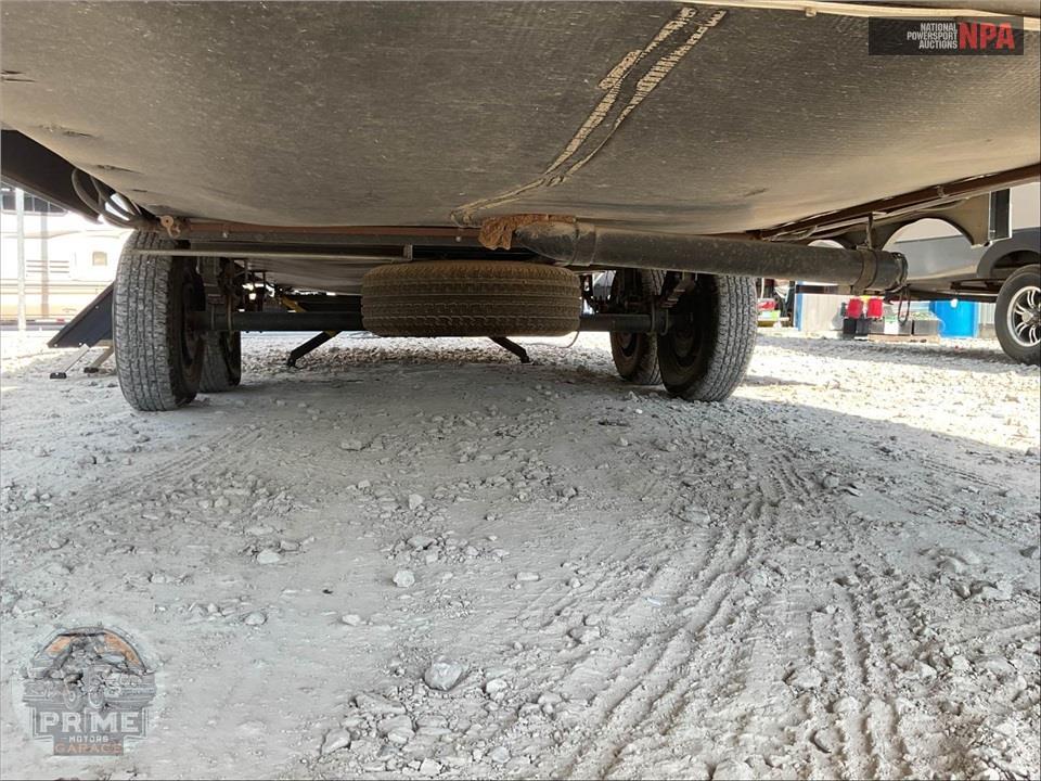 2018 Crossroads Rv M-25 RL - CRUISER AIRE FIFTH WHEEL SERIES — фото 37