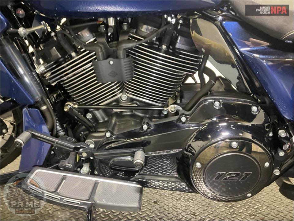 2023 Harley-Davidson FLTRXSE CVO ROAD GLIDE — фото 7