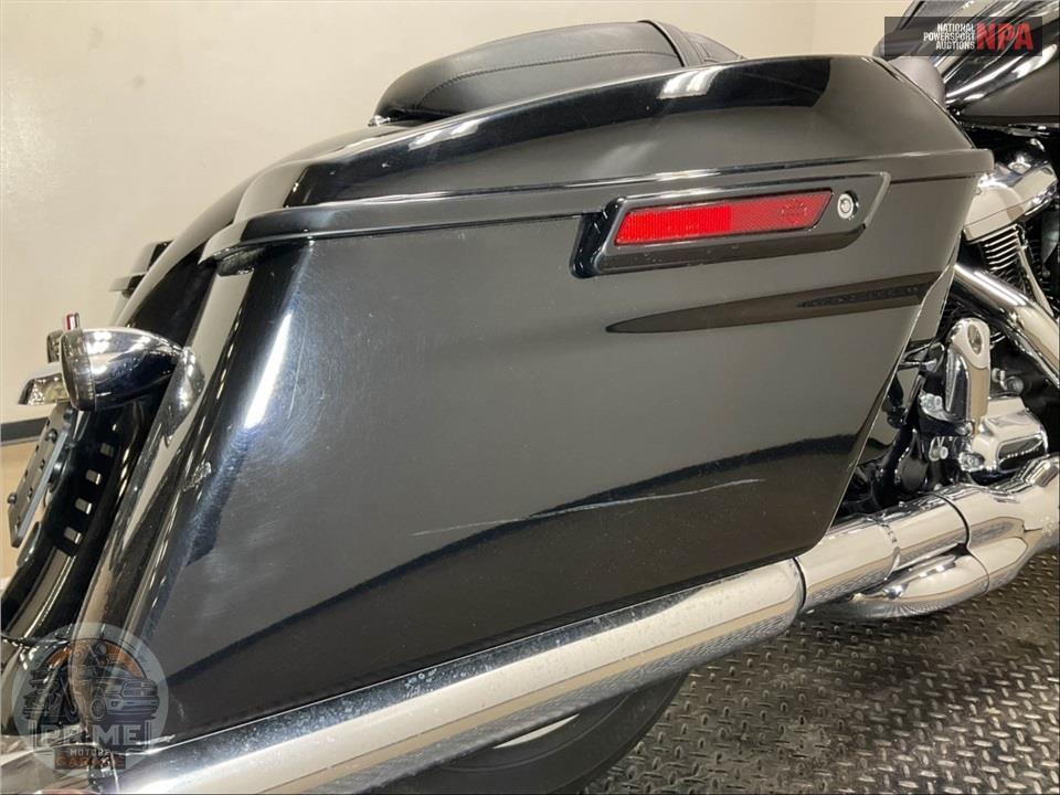 2019 Harley-Davidson FLTRX ROAD GLIDE — фото 21