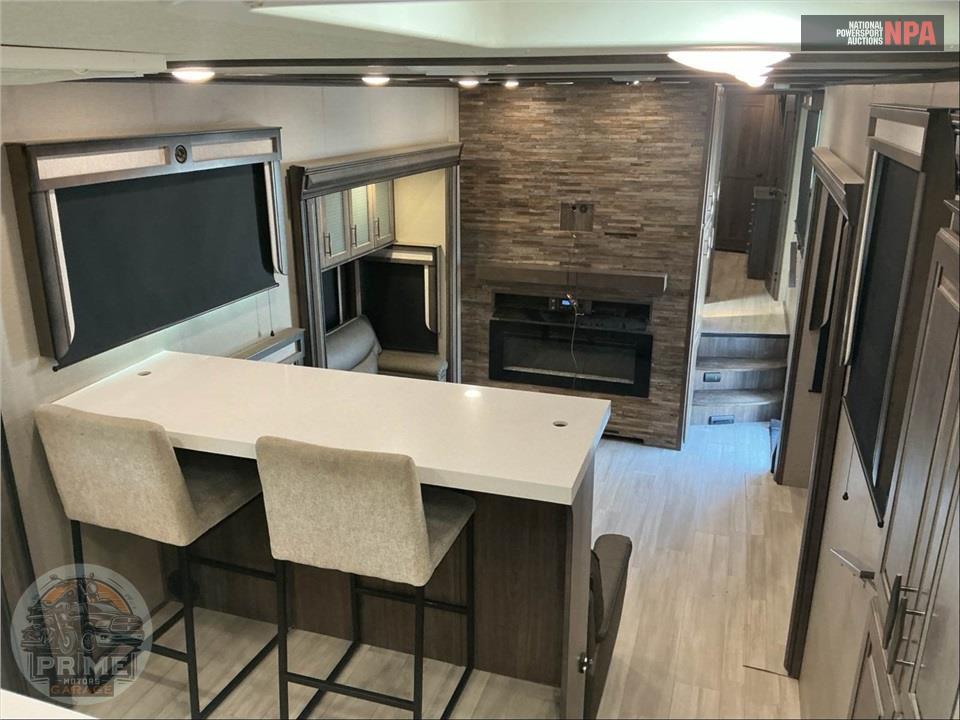 2021 Grand Design Recreational Vehicles M-390RK - SOLITUDE FIFTH WHEEL SERIES — фото 7