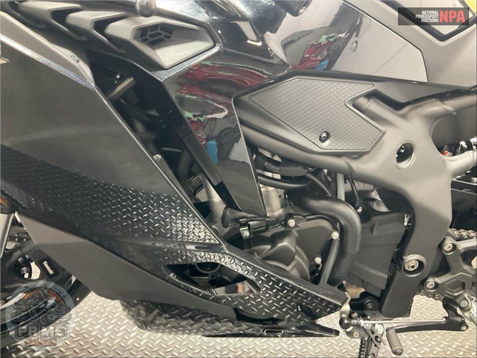 2026 Kawasaki NINJA ZX-4R ABS — фото 7