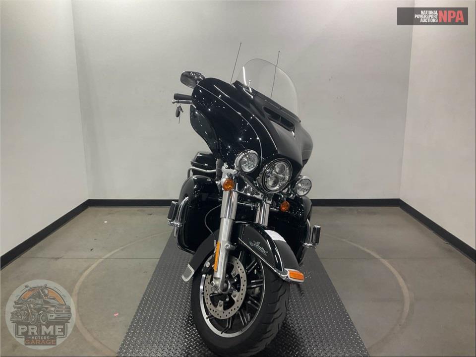 2015 Harley-Davidson FLHTK ELECTRA GLIDE ULTRA LIMITED — фото 2