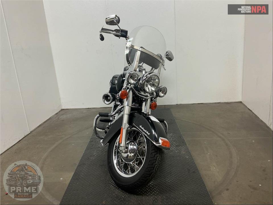 2016 Harley-Davidson FLSTC HERITAGE SOFTAIL CLASSIC — фото 2