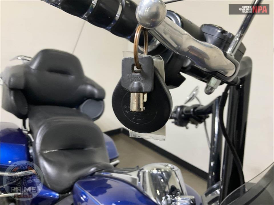 2016 Harley-Davidson FLTRU ROAD GLIDE ULTRA — фото 15
