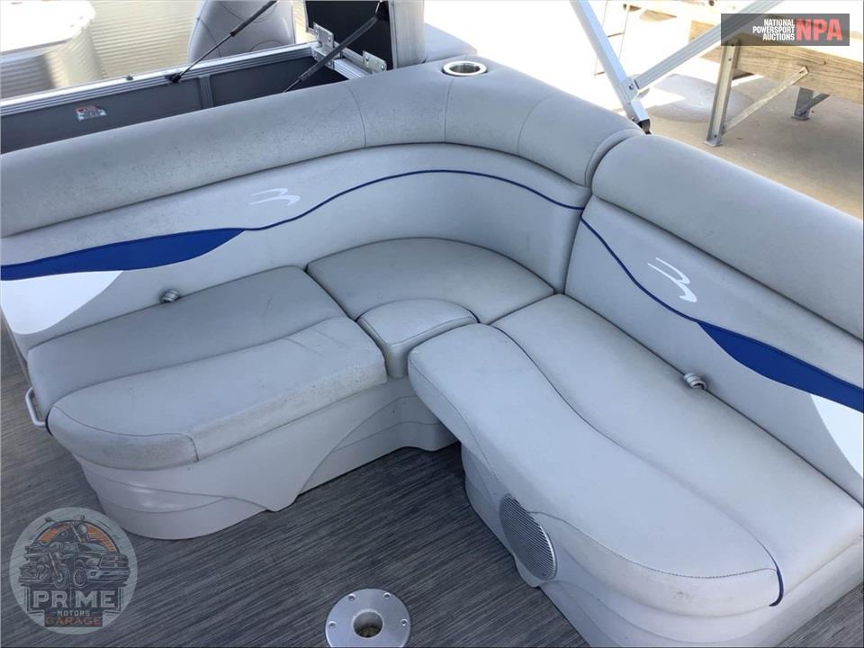 2023 Bennington Pontoons 22 SS(*)S SERIES L=23/E=1-90HP YAMAHA OB — фото 39