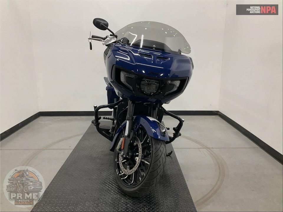 2025 Indian Motorcycle CHALLENGER DARK HORSE 112 RIDER ASSIST W/AUDIO (COLOR) — фото 2