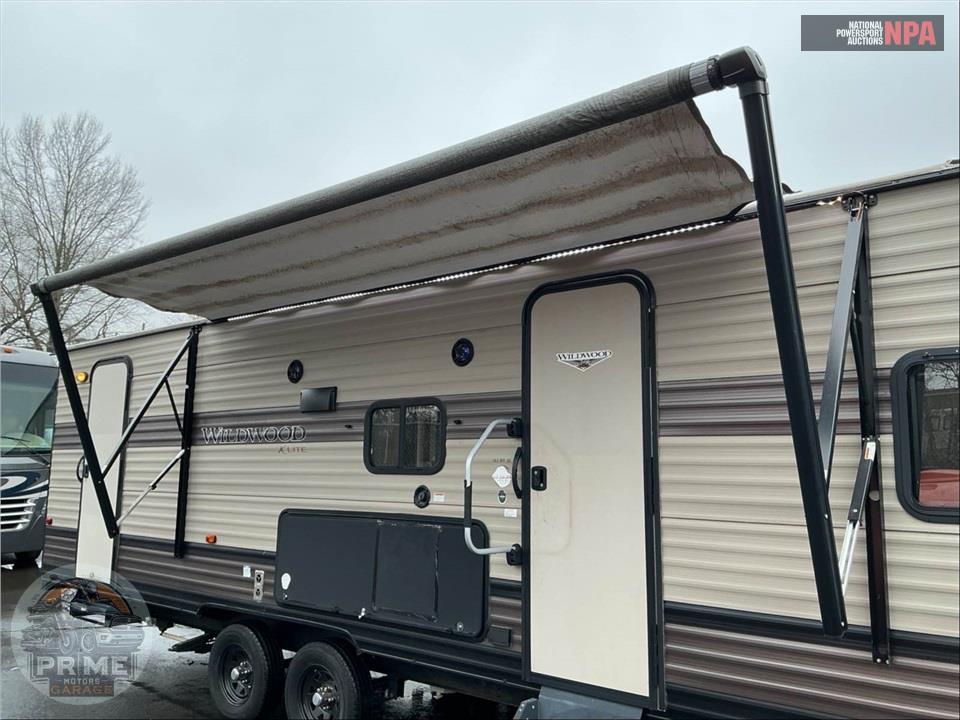 2019 Wildwood By Forest River M-263BHXL X-LITE SERIES — фото 35