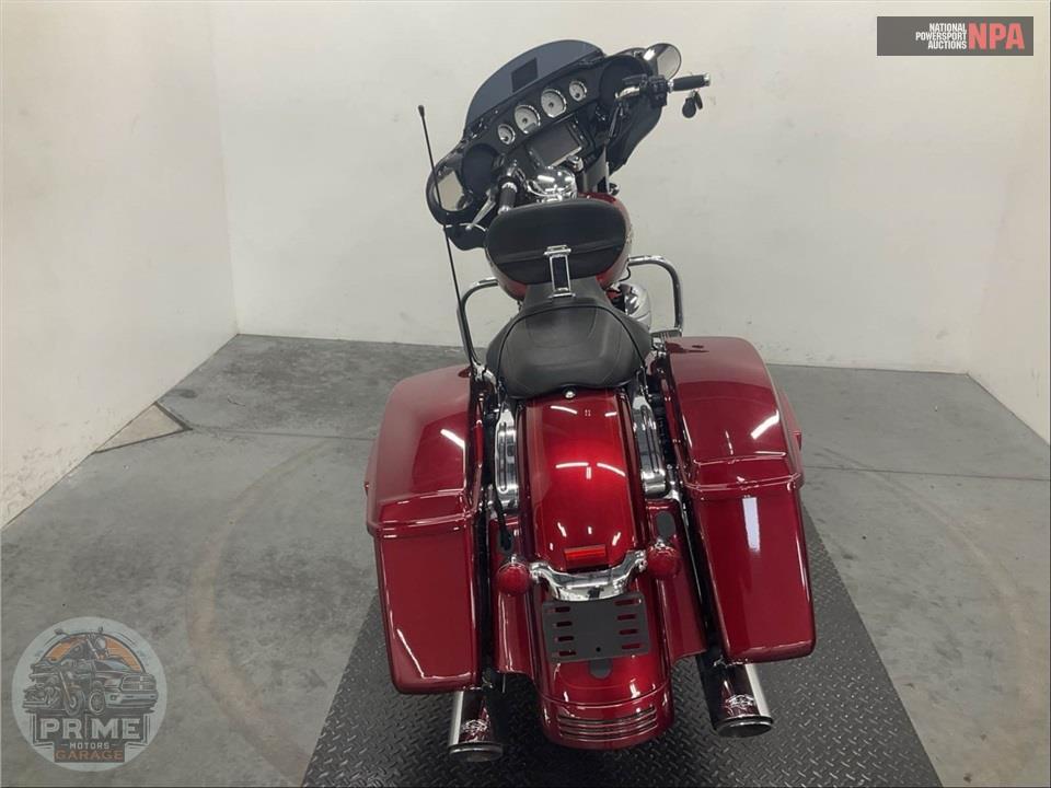 2016 Harley-Davidson FLHXS STREET GLIDE SPECIAL — фото 4