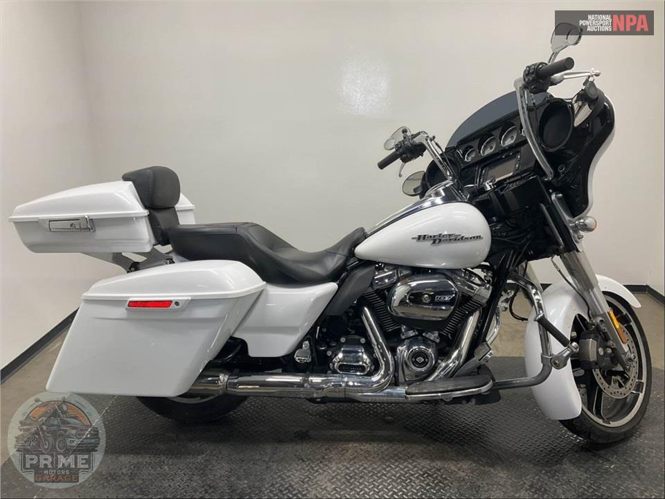 2017 Harley-Davidson FLHXS STREET GLIDE SPECIAL — фото 1