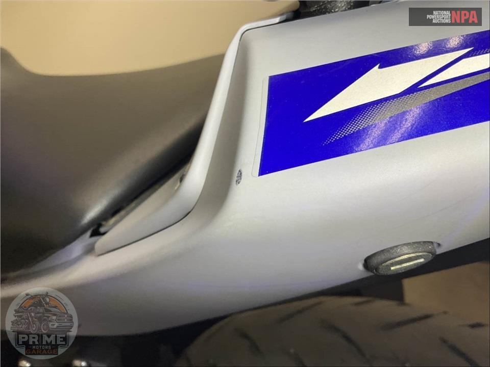 2021 Yamaha YZF-R3 — фото 23