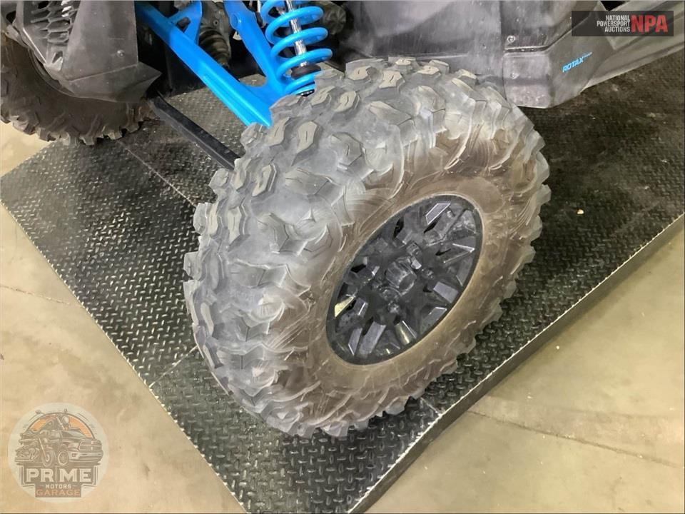2022 Can-Am MAVERICK X3 MAX RS TURBO RR — фото 21