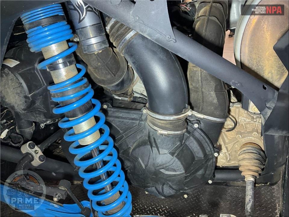 2021 Can-Am MAVERICK X3 DS TURBO — фото 8