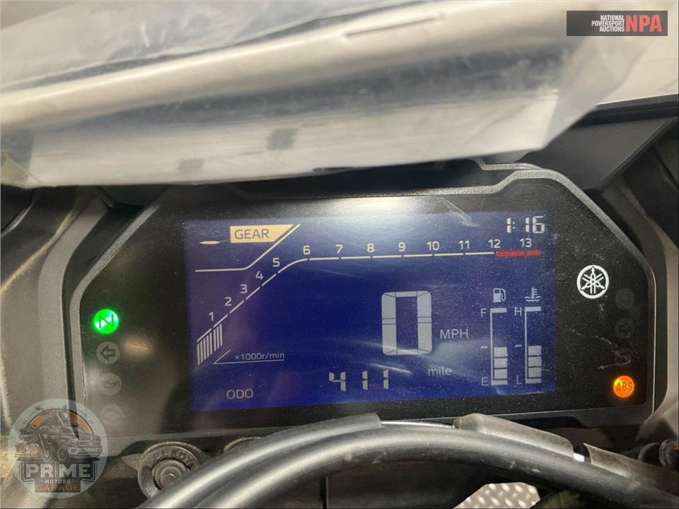 2025 Yamaha YZF-R3 — фото 5
