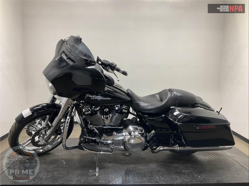 2019 Harley-Davidson FLHX STREET GLIDE — фото 3