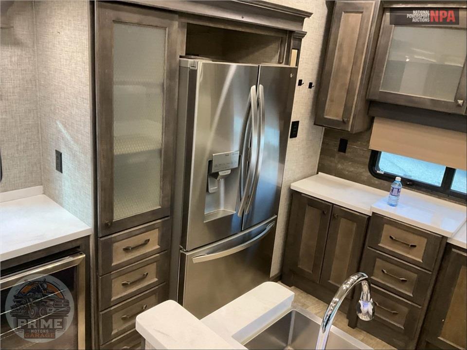 2023 Vanleigh Rv M-41LKB - BEACON FIFTH WHEEL SERIES — фото 19