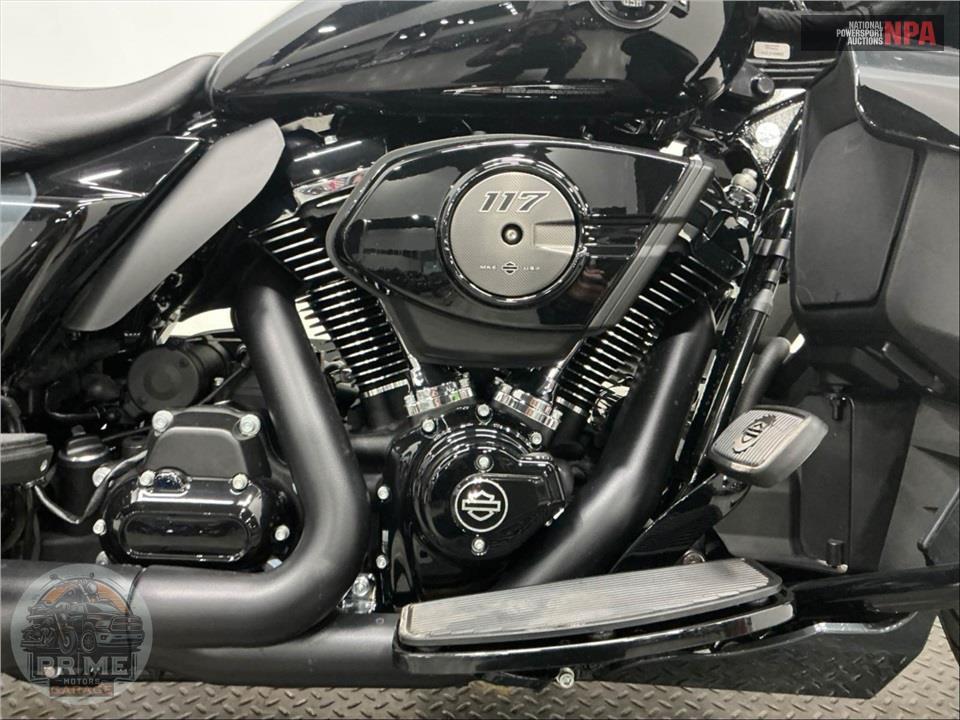 2025 Harley-Davidson FLHXU STEET GLIDE ULTRA — фото 6