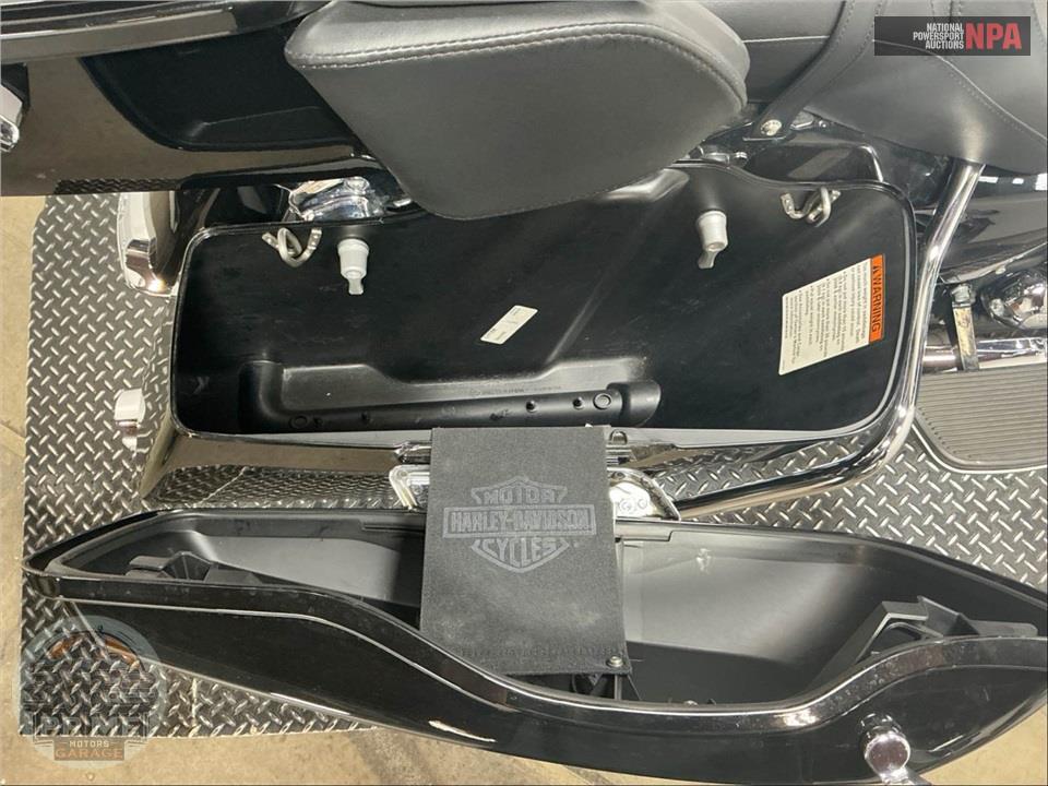 2018 Harley-Davidson FLHTK ULTRA LIMITED — фото 22