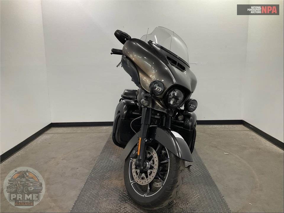 2018 Harley-Davidson FLHTKSE CVO LIMITED — фото 2