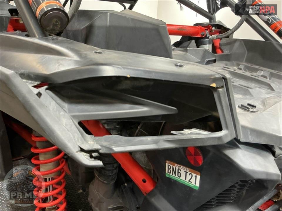 2017 Can-Am MAVERICK X3 X RS 1000R TURBO R — фото 31