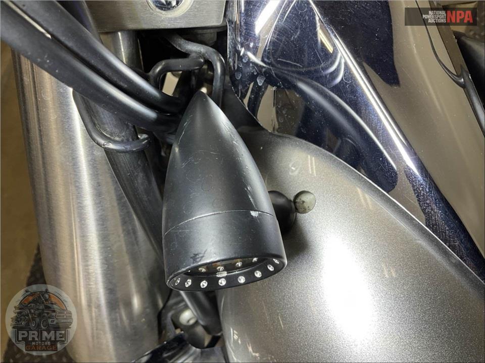 2012 Yamaha XVS95BS/C V-STAR SILVER — фото 29
