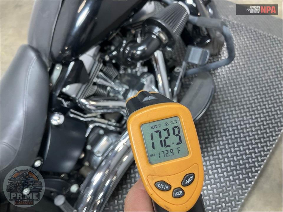 2010 Harley-Davidson FLSTFB FAT BOY LO — фото 8