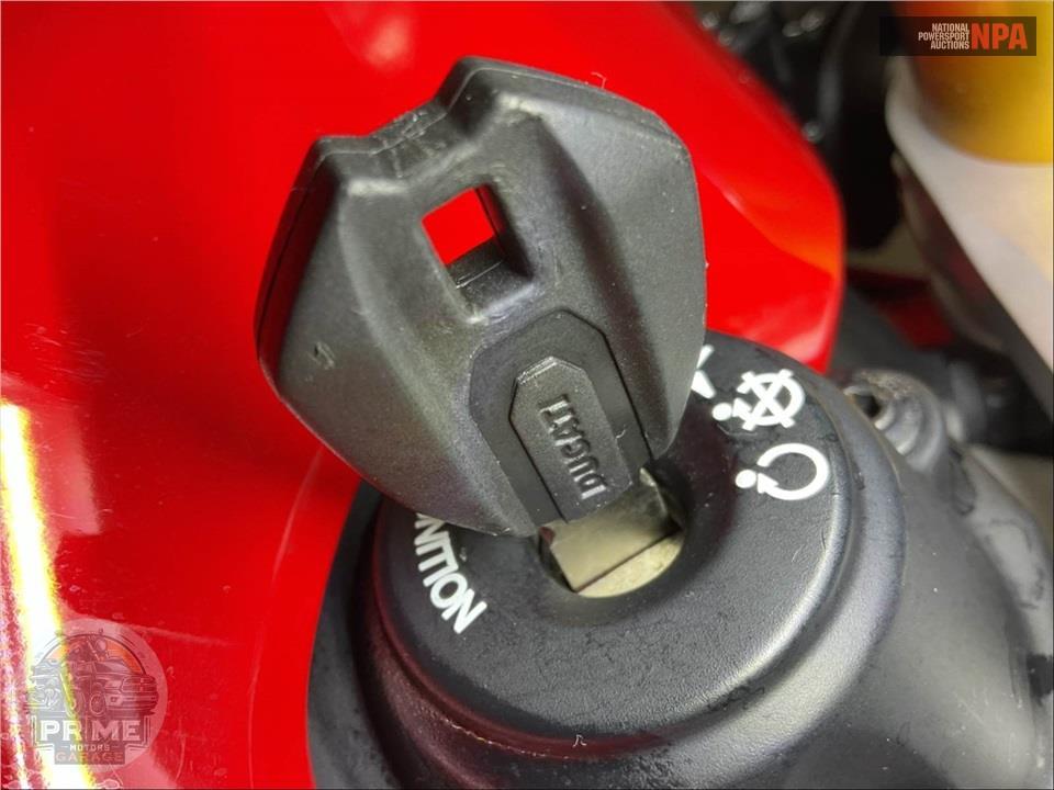 2019 Ducati PANIGALE V4 S — фото 11