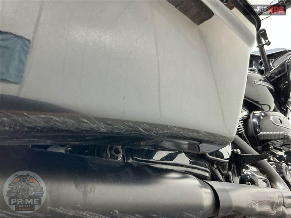 2019 Harley-Davidson FLTRXS ROAD GLIDE SPECIAL — фото 28