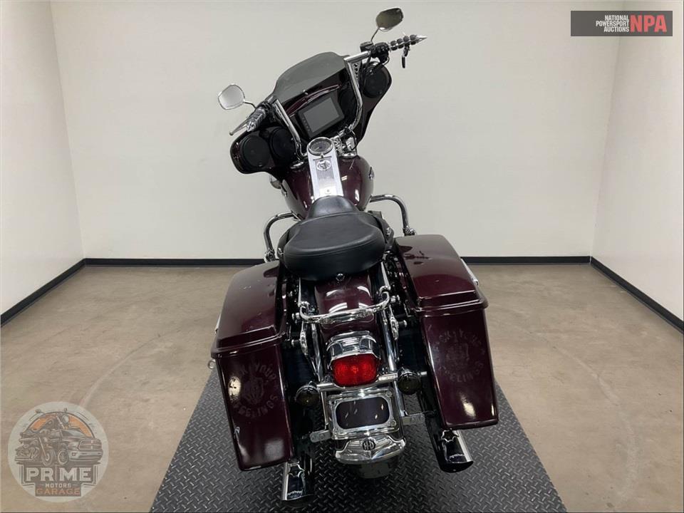 2006 Harley-Davidson FLHRCI ROAD KING CLASSIC — фото 4
