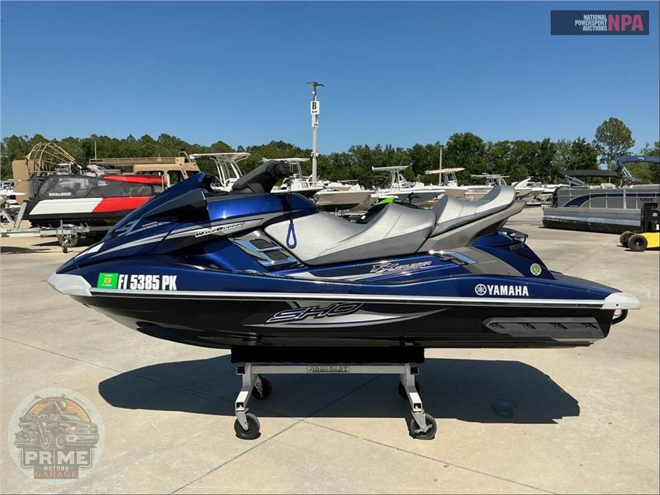 2012 Yamaha WAVE RNNR FX CRUISER SHO — фото 3