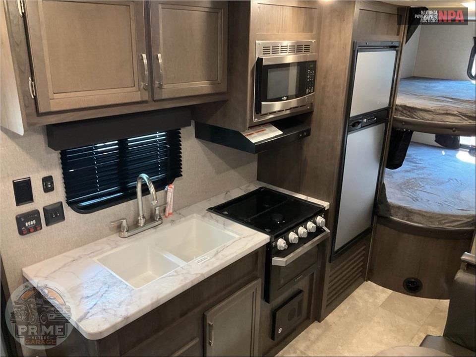 2020 Jayco M-224 BH - JAY FLIGHT SLX SERIES — фото 7
