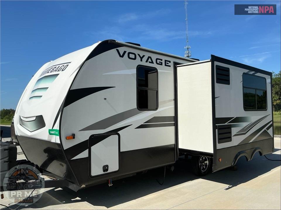 2021 Voyage By Winnebago M-2427RB — фото 2