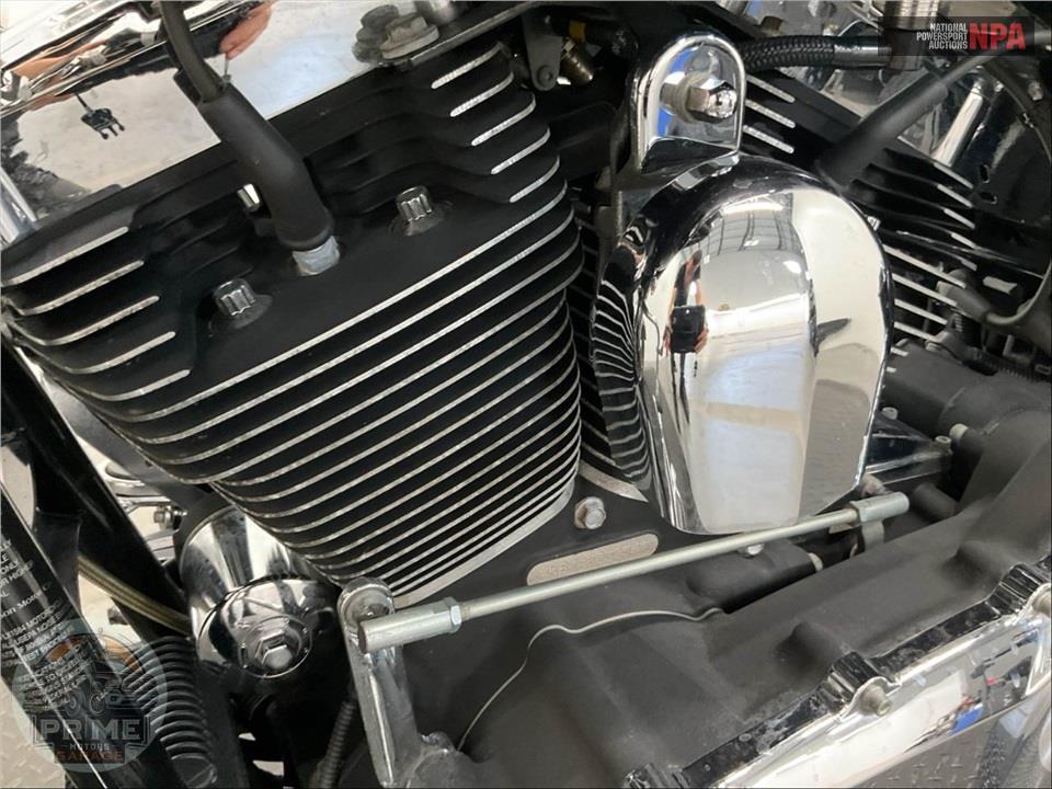 2010 Harley-Davidson FLHX STREET GLIDE — фото 10
