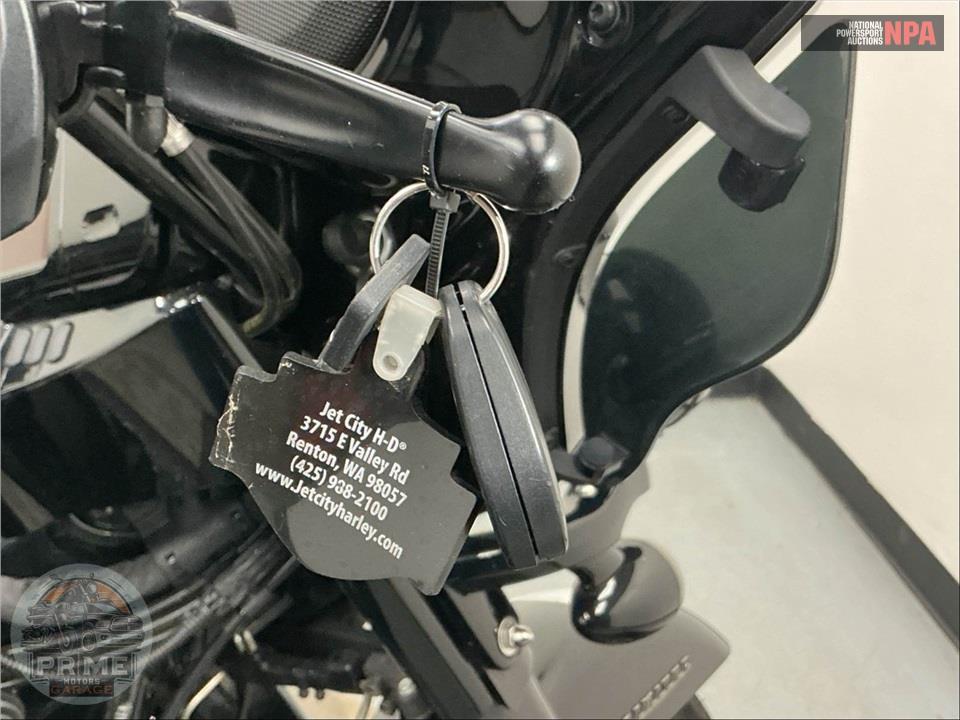 2021 Harley-Davidson FLHTK ULTRA LIMITED — фото 11