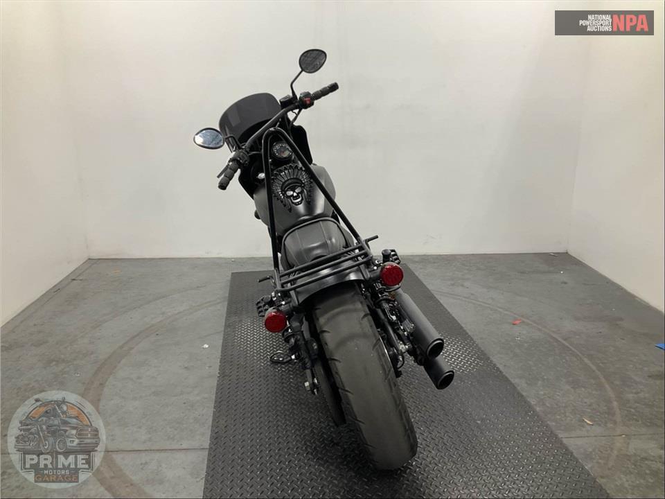 2021 Indian Motorcycle SCOUT BOBBER (ABS, BLACK SMOKE) — фото 4