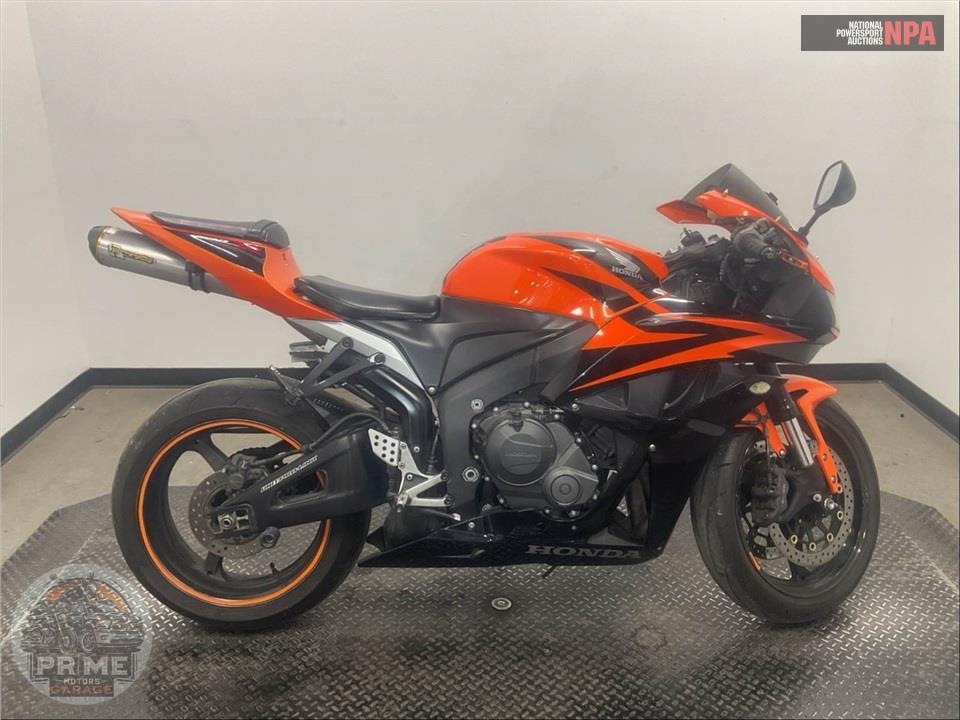 2008 Honda CBR600RR8 — фото 1