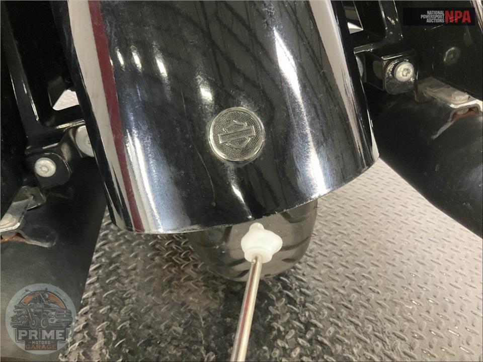 2023 Harley-Davidson FLHTK ELECTRA GLIDE ULTRA LIMITED — фото 17
