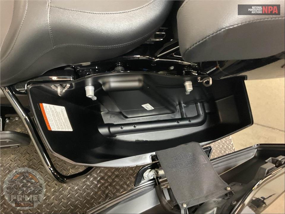 2025 Harley-Davidson FLHXU STEET GLIDE ULTRA — фото 15