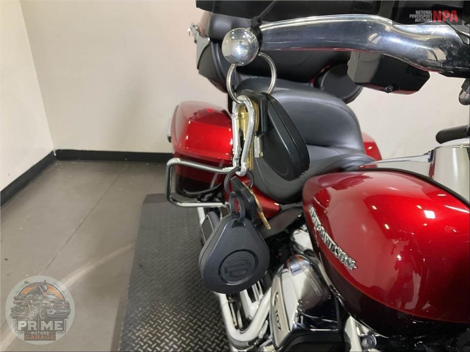 2018 Harley-Davidson FLHTK ULTRA LIMITED — фото 10