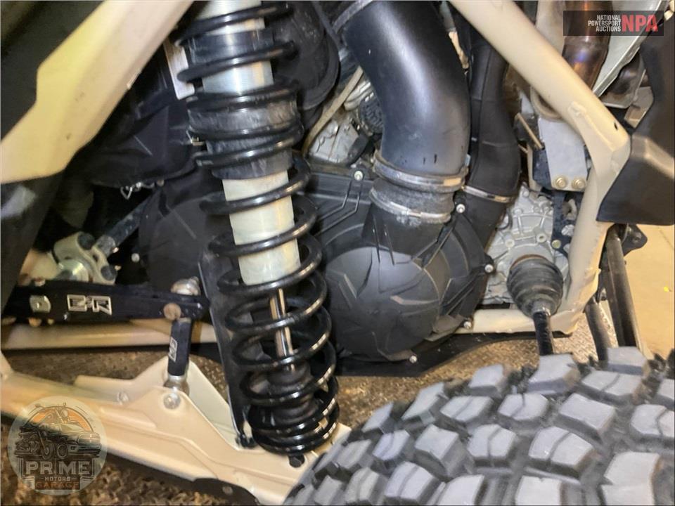 2023 Can-Am MAVERICK X3 X RC  TURBO RR 72 — фото 9