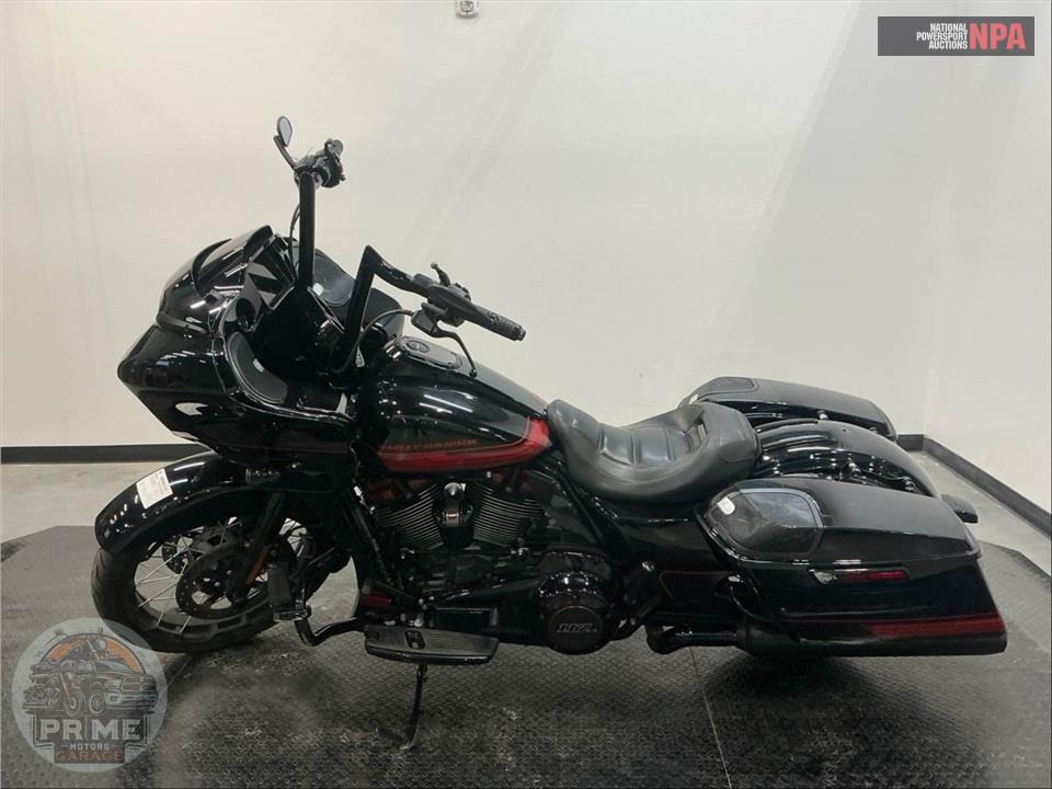 2021 Harley-Davidson FLTRXSE CVO ROAD GLIDE — фото 3