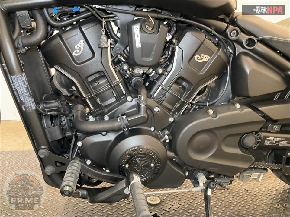 2025 Indian Motorcycle SCOUT SIXTY BOBBER LIMITED (SMOKE) — фото 7
