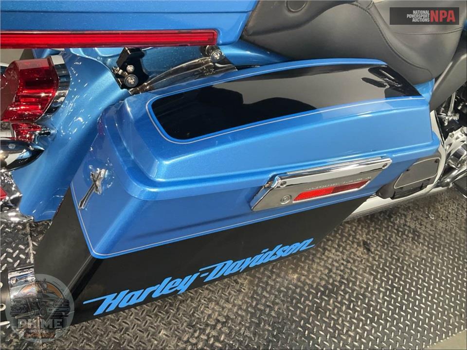 2011 Harley-Davidson FLHTCU UL CLSC EL GLIDE — фото 19